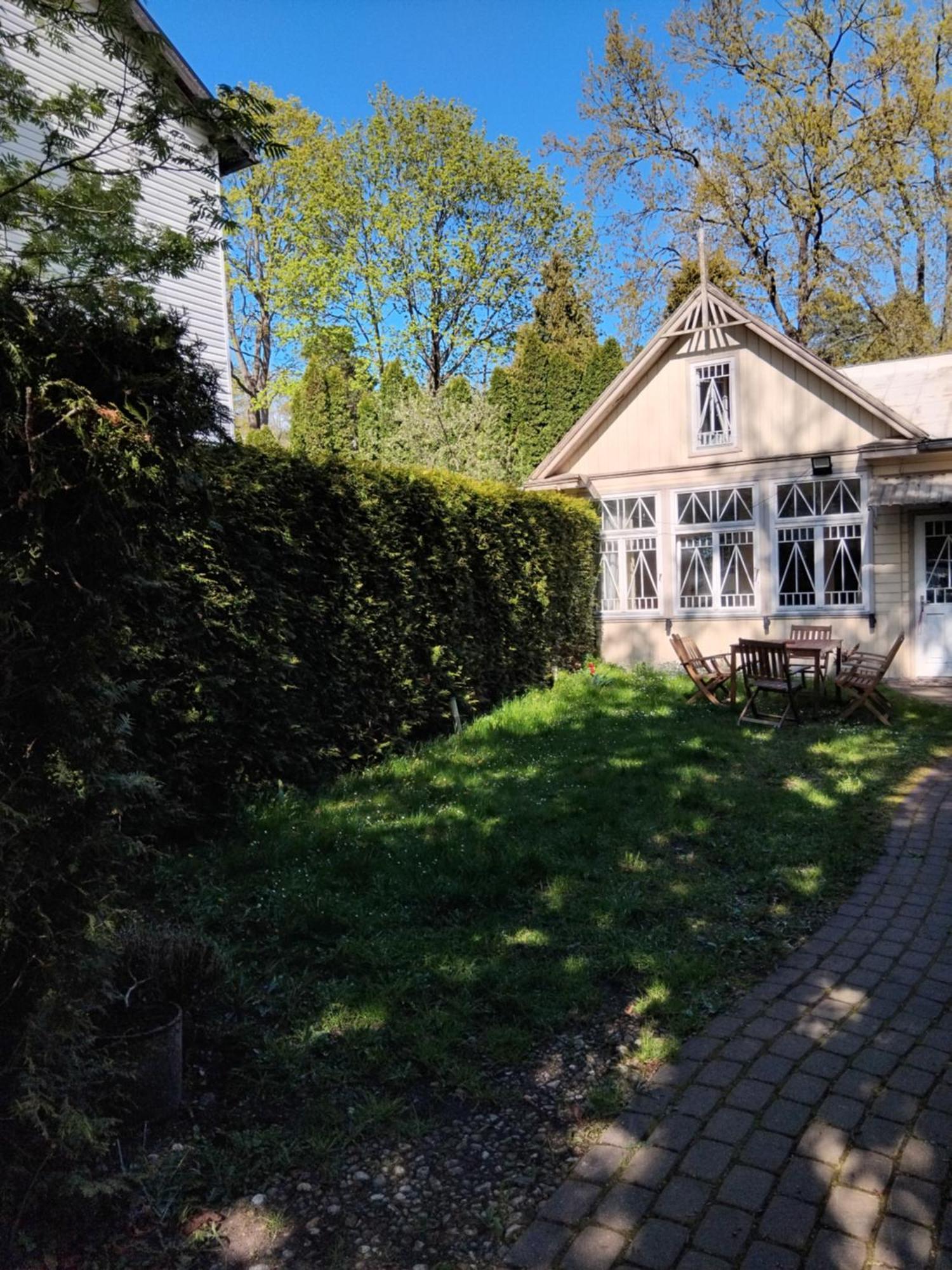Cottages Delloress Jūrkalne エクステリア 写真
